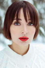 Поля Полякова